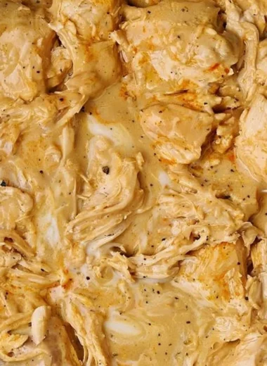 Low cooker chicken breasts served with rich gravy