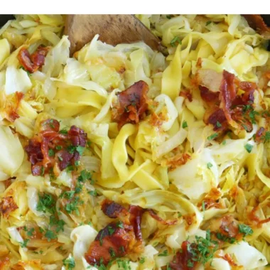 Plate of Polish Haluski featuring cabbage and noodles