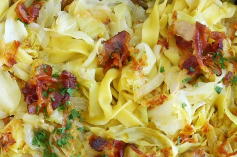 Plate of Polish Haluski featuring cabbage and noodles